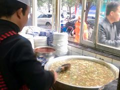 -刘老虎肉丸糊辣汤(总店)