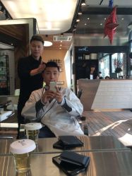 点击看大图 那时Jacky在型人坊,只有他剪发我才满意-3AM HAIR SALON烫发染发接发