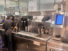 -霸王茶姬(上海静安大悦城店)