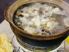 -威邵鸡煲(西华路总店)