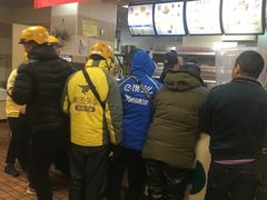 火爆的外卖场面-华莱士·全鸡汉堡(五号路店)