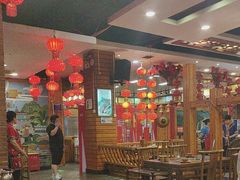 -亮欢寨酸汤鱼(沙冲路店)