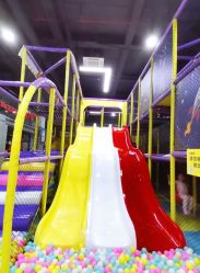 -蹦贝运动中心·蹦床·攀岩·闯关(龙岗店)