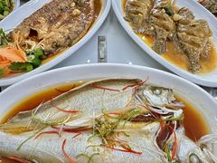 -丹水桥地锅鱼·翘嘴鲌·地方特色全鱼宴(丹江口大坝店)