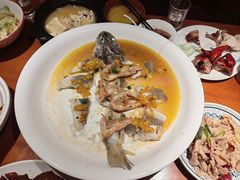 -鸽舞笙平金牌烧鸽子·融合菜(鲁谷店)