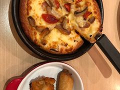 新奥尔良风情烤肉比萨-必胜客(金元宝店)