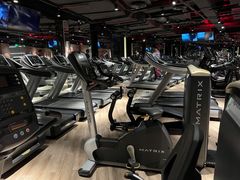 -威尔仕健身会所(古北1699店)