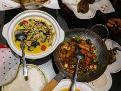 -鸽子侯·家宴·平价海鲜(市图书馆店)