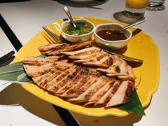 嫩烤松阪猪-瓦城泰国料理(芮欧百货店)