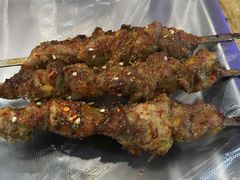 -新疆兄弟烧烤(凤凰美食街店)