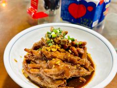 红烧鸡爪-传统菜农庄(皇姑路店)