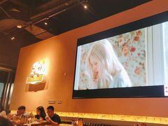 -HUZI虎滋精酿餐吧(京西大悦城店)