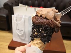 -VENCHI 闻绮(上海佛罗伦萨小镇店)