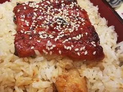 双层鳗鱼饭-沼津港渔市(宏伊国际广场店)