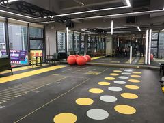 -F+轻食健身赋能空间(中华北路国贸商场店)