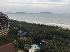 -三亚湾海居铂尔曼度假酒店