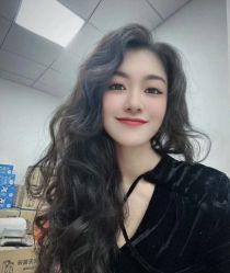 -安蒂护肤造型