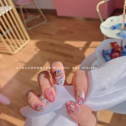 -米小兔美甲美睫
