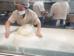 -李与白包子铺(桐梓林店)