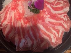 -老牌坊云南鱼豆花火锅(哈西万达店)