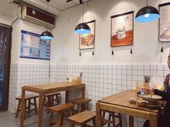 大堂-醉牛腩·面小馆