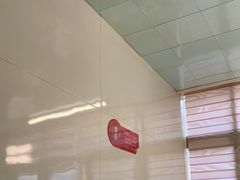 -谊荣海鲜大牌档(石湖店)