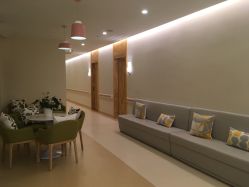 -莉泽月子中心(凯旋江景店)