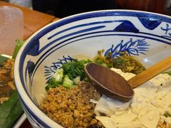 -蜗牛小馆醉乡民谣云南菜(惠新西里店)