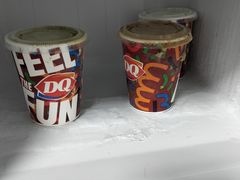 -DQ·蛋糕·冰淇淋(浦江欢乐颂店)