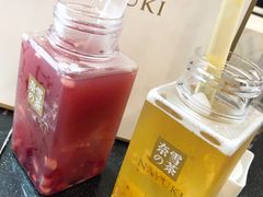 -奈雪的茶(湖滨银泰in77C区PRO店)