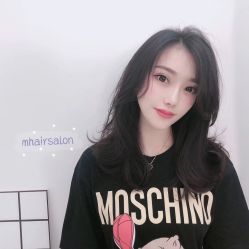 -BULB STUDIO 巴柏明星发型工作室