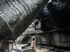 -梭布垭石林景区