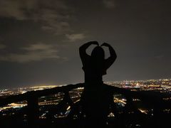 -鬼笑石后山停车场