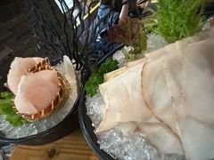 -湊湊火锅·茶憩(南京东路悦荟店)