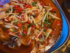 -三叔特色自贡菜(中海国际店)