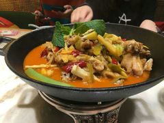 -老湖南民间菜·牛肉十八炒(花都店)