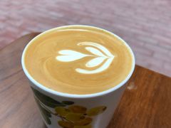 -Line 咖啡(石厦花园店)