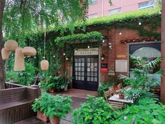 -秘密小花园(第三中学店)