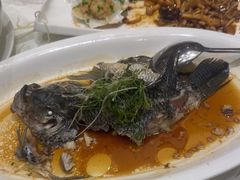 -沪华海鲜大酒楼(南汇店)