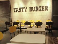 -麦当劳(杨林得来速店)