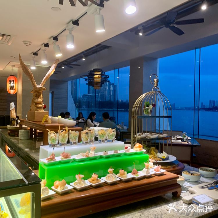 老广情怀🦢白天鹅自助餐