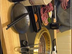 -極屋鮨牛 · 烧肉酒场(时代C馆店)
