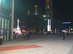 -金轮星光名座生活广场