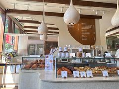 -VERIE BAKEHOUSE