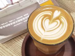 燕麦拿铁-infinite cafe