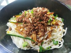 -口口香小吃店