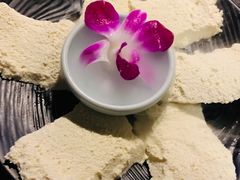 -渝涯重庆豆花老火锅(中赢国际店)