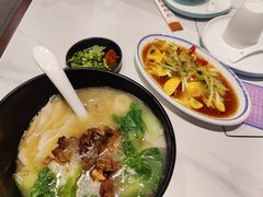 -博望坡饭店(宜山路店)