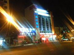 -香江家居品牌工厂批发城