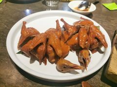 烤乳鸽-汤城小厨•粤菜•靓汤(苏州街店)